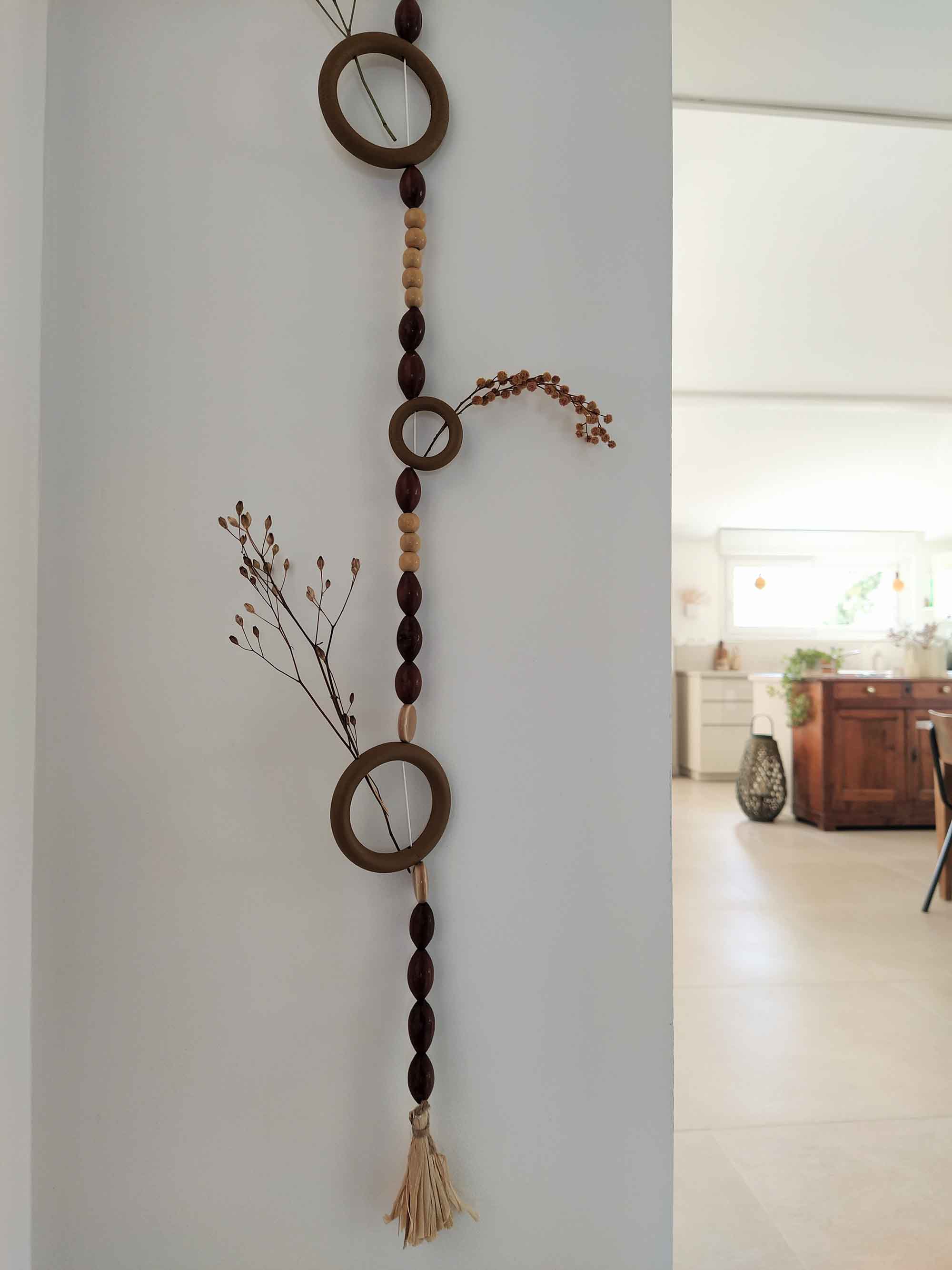 Collection Ronde des fleurs, décorations murales à suspendre artisanales et upcyclées