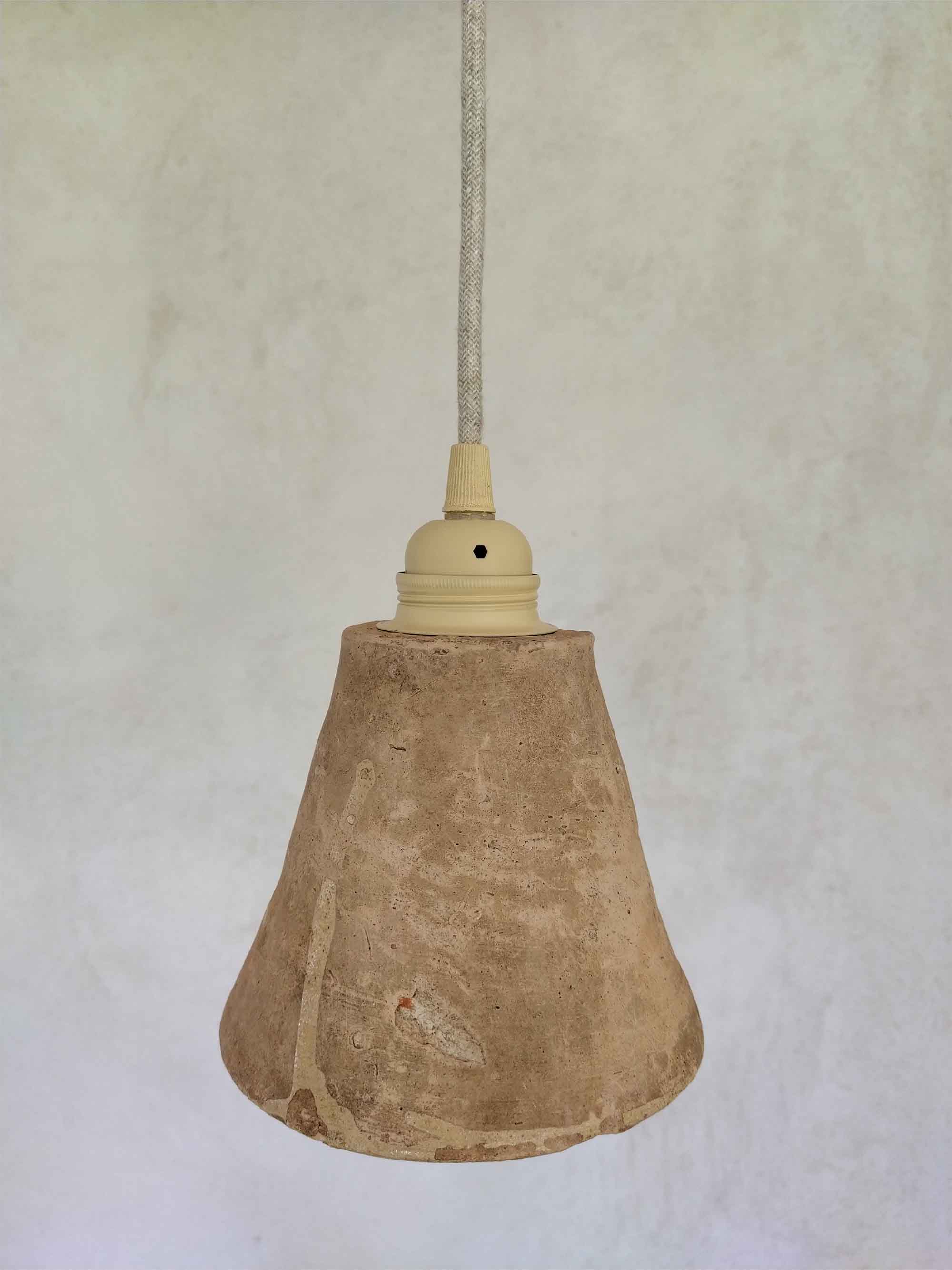 Suspension artisanale en terre cuite