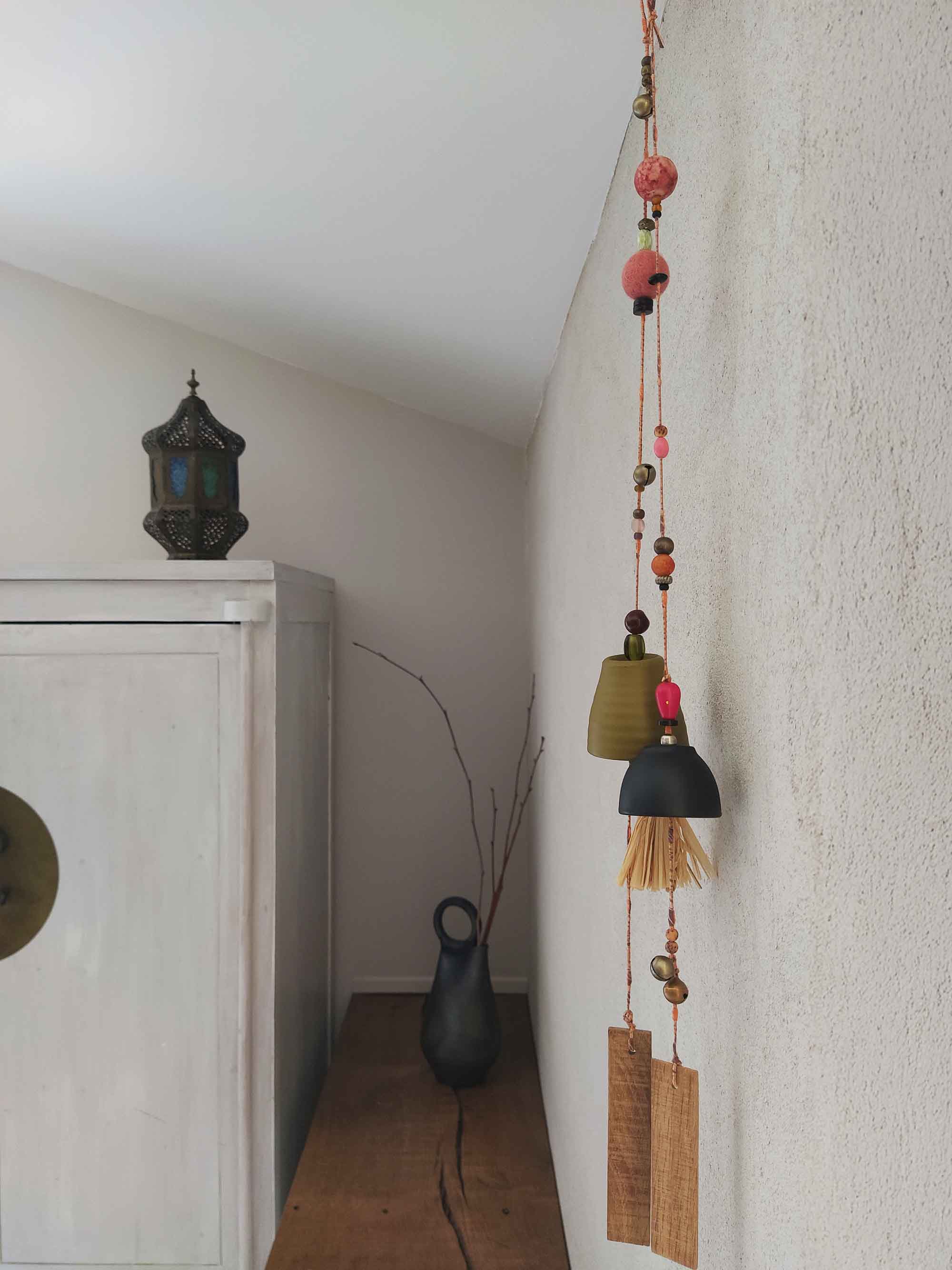 Décoration à suspendre son de cloche en composition de plusieurs